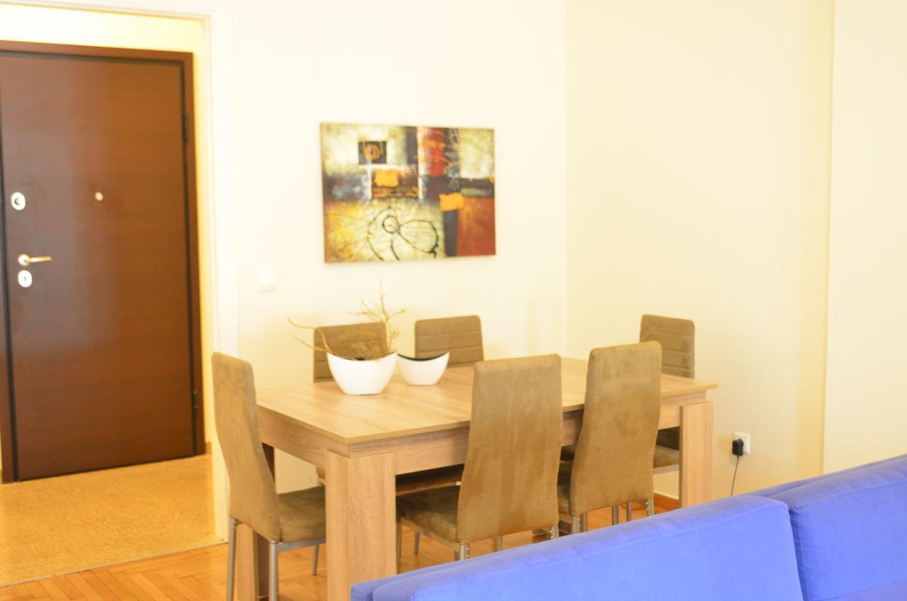 Appartamento Pedion Areos Park 6 Center 6 Atene Esterno foto